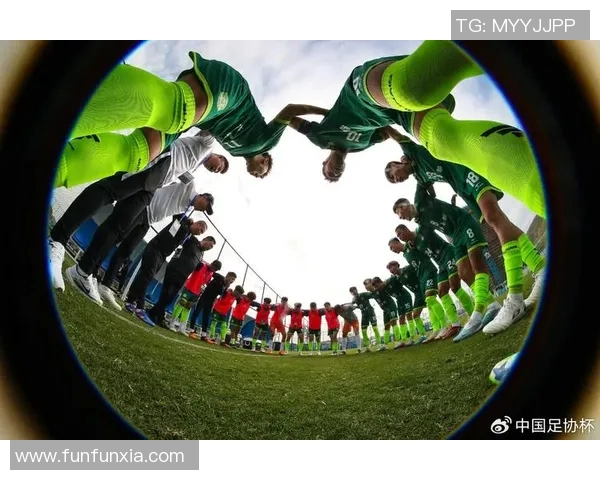 为足球明星加油助威的激情呼唤与梦想追逐之旅 为足球明星加油助威的激情呼唤与梦想追逐之旅